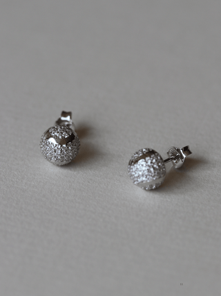 Court Earrings Pavé