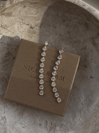 Constance Pear Drop Set - Earrings & Bracelet