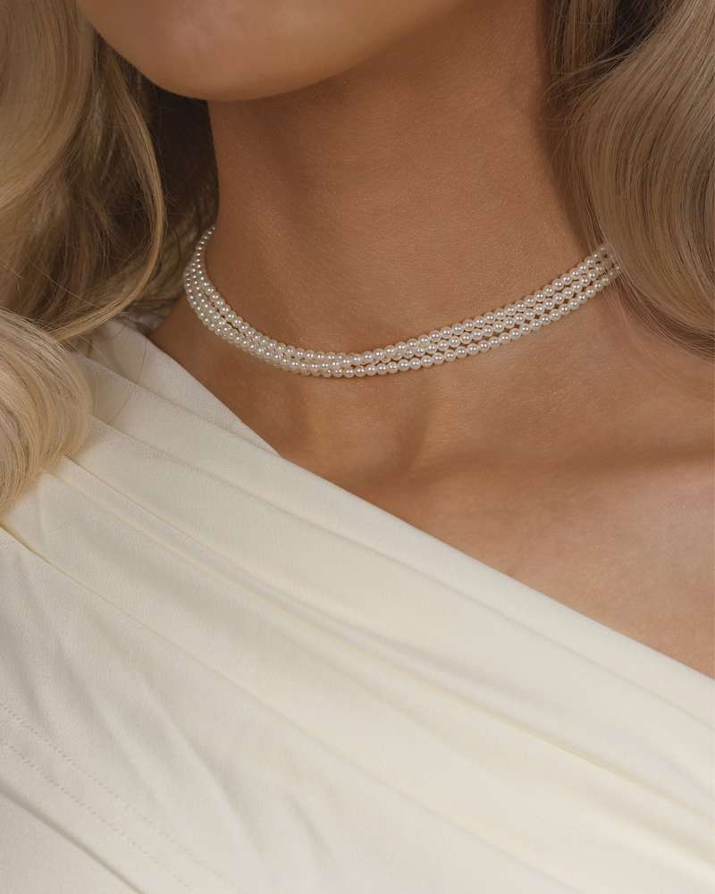 Classic Pearl Necklace