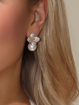 Pre-Order 4 weeks - Hydrangea Earrings - Light Pink