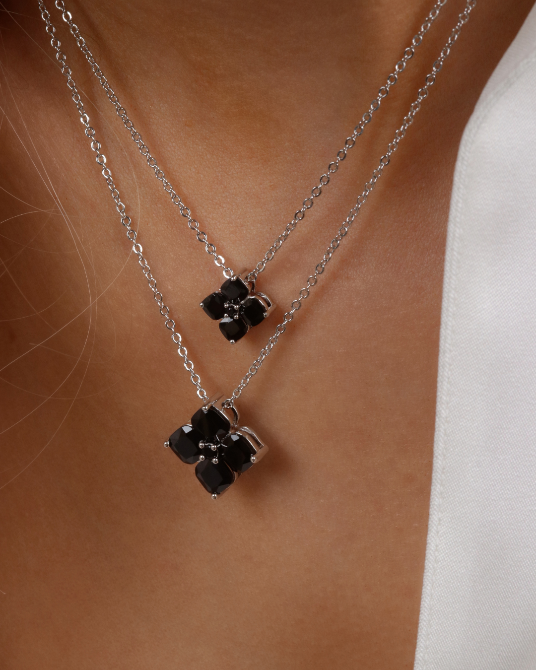 Mini Crystal Hydrangea Necklace - Espresso