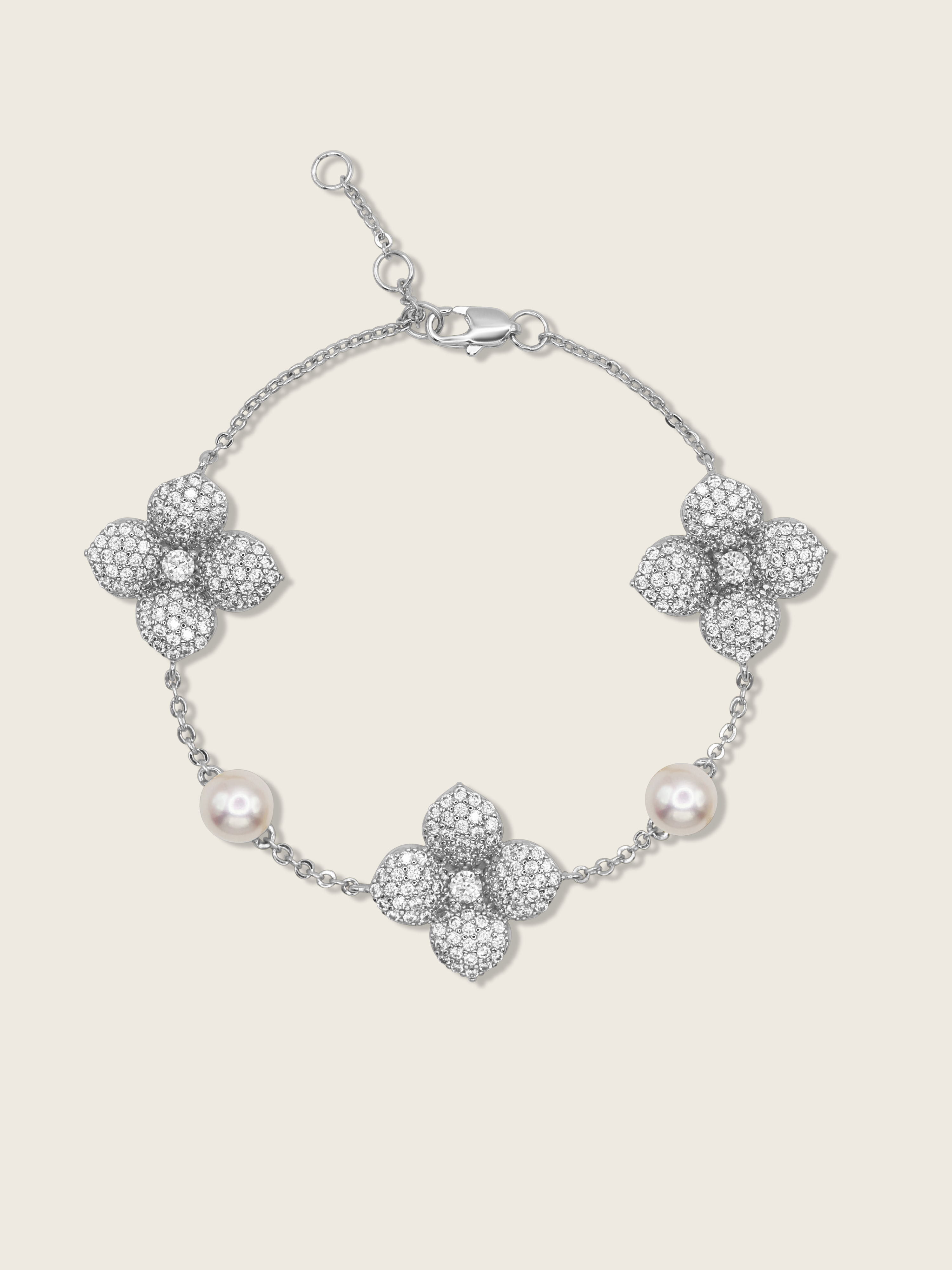 Hydrangea Pearl Bracelet