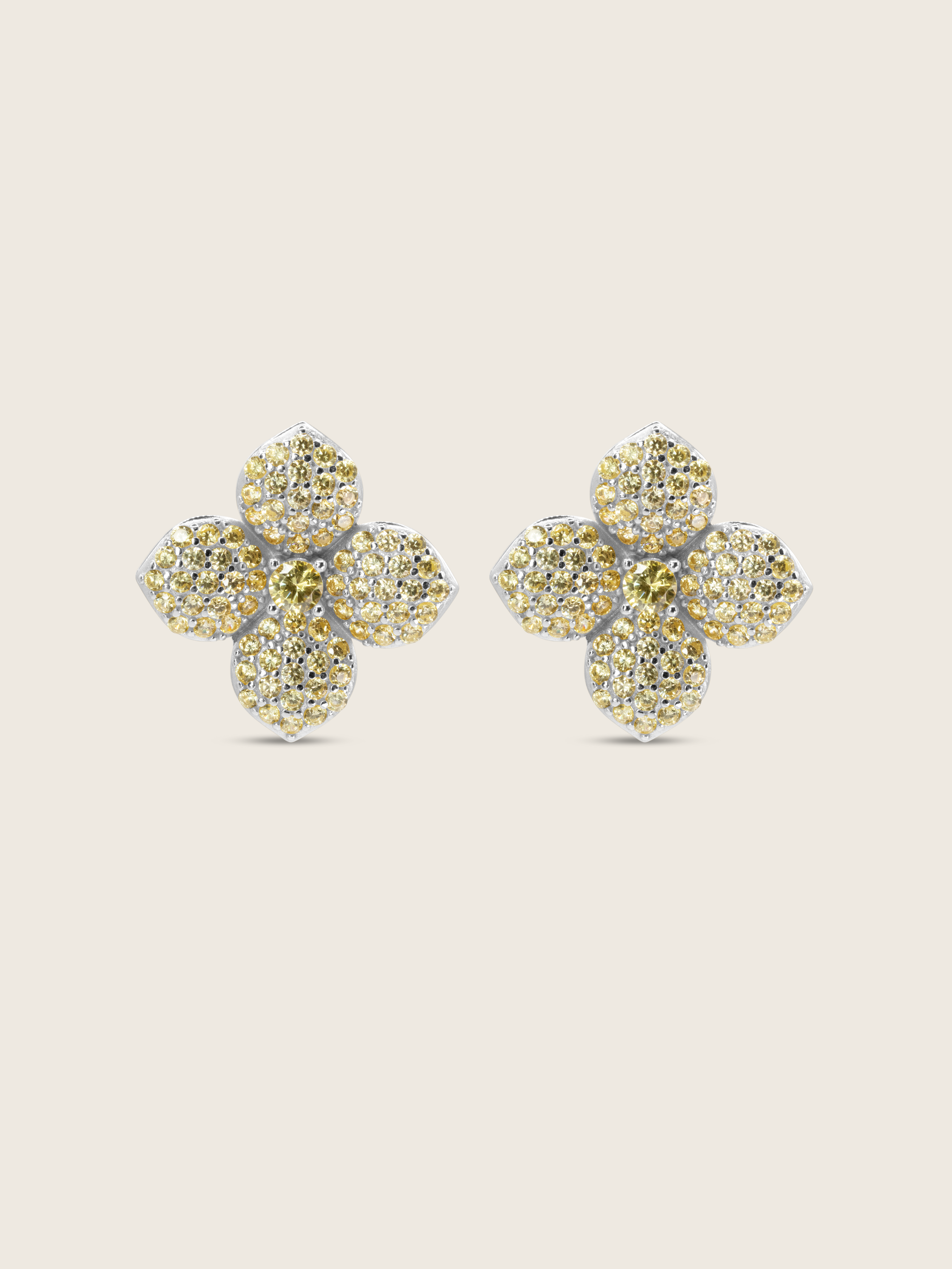 Hydrangea Stud Earrings - Lemon Drop