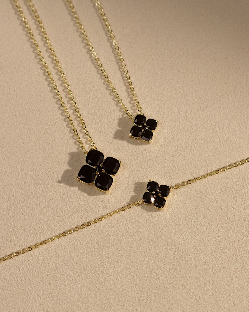 Mini Crystal Hydrangea Bracelet - Espresso