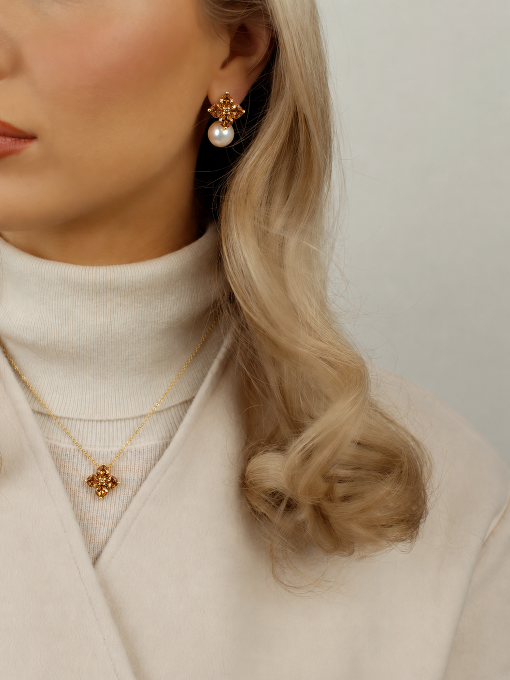 Crystal Hydrangea Necklace - Maple