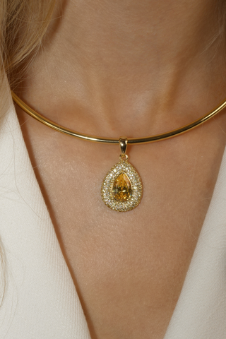 Desirée Pear Charm - Lemon Drop