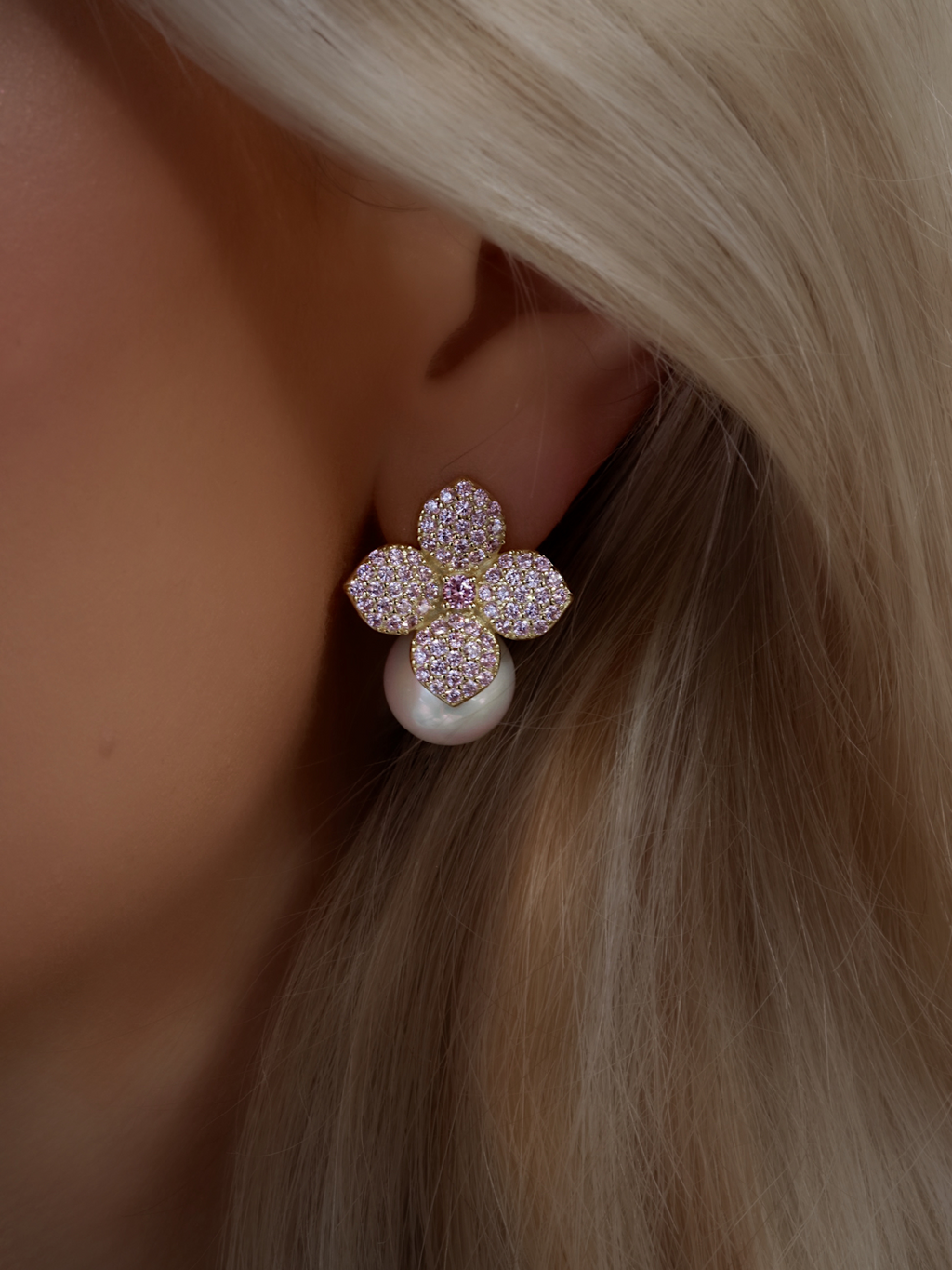 Hydrangea Earrings - Light Pink