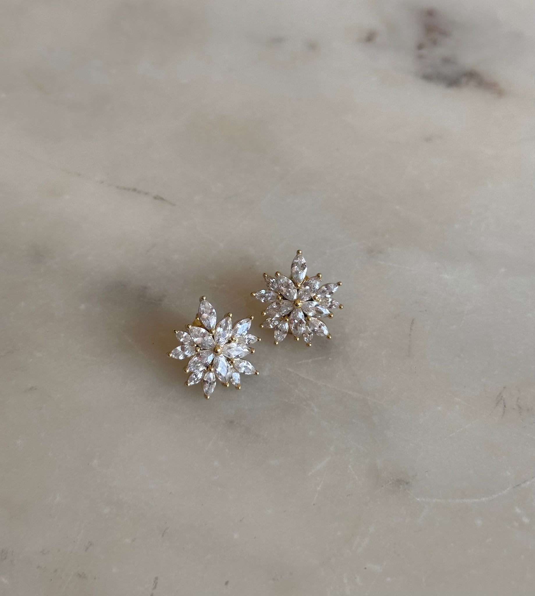 Jeulia earrings 2025