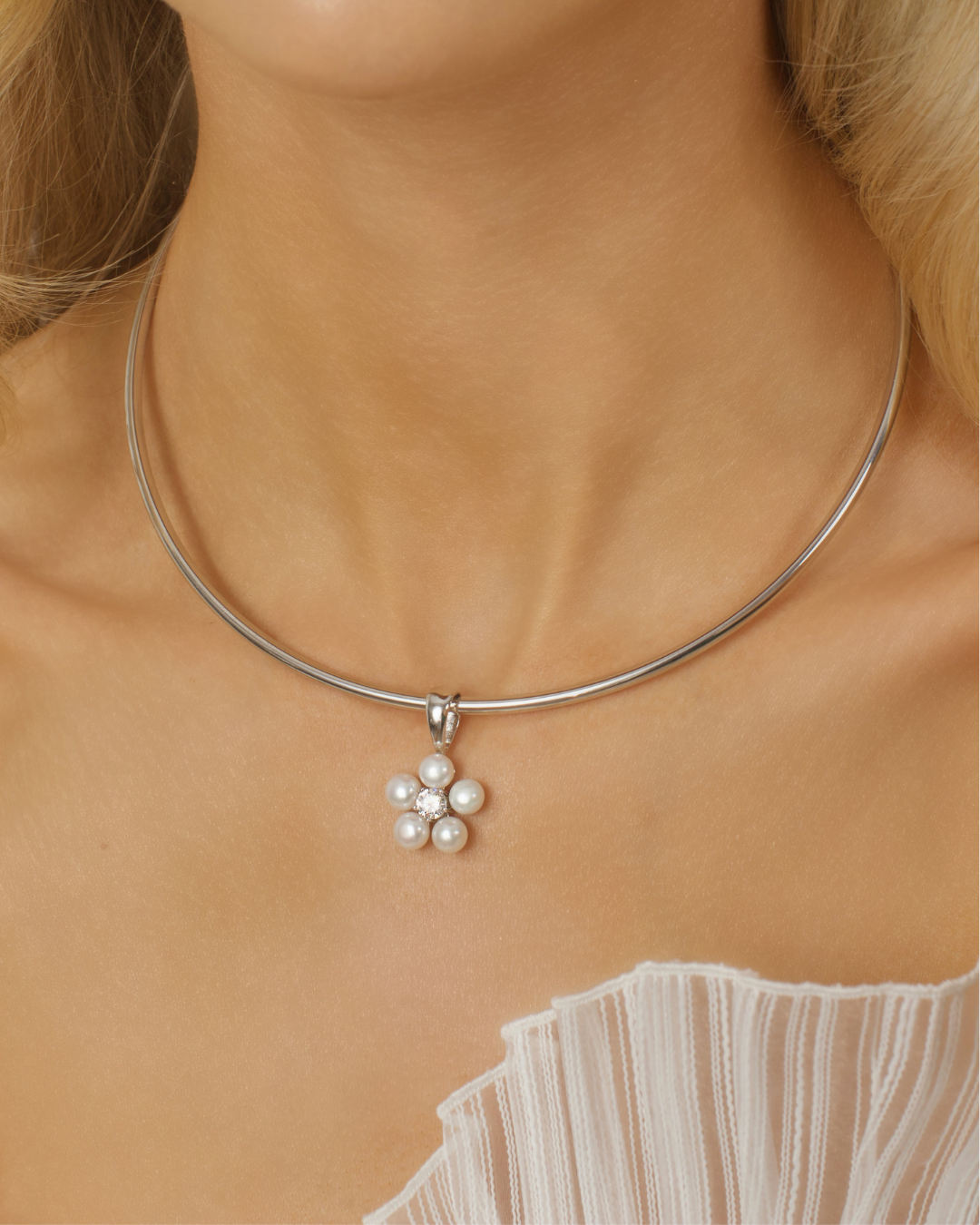 Mini Fleur Charm