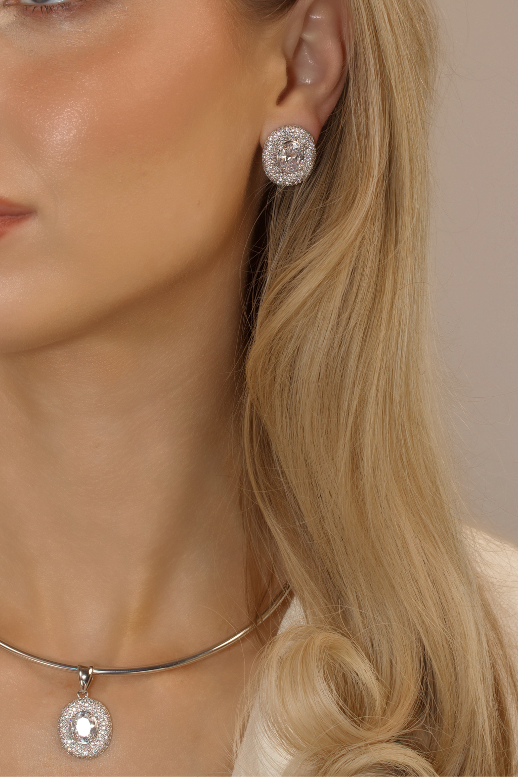 Desirée Oval Earrings