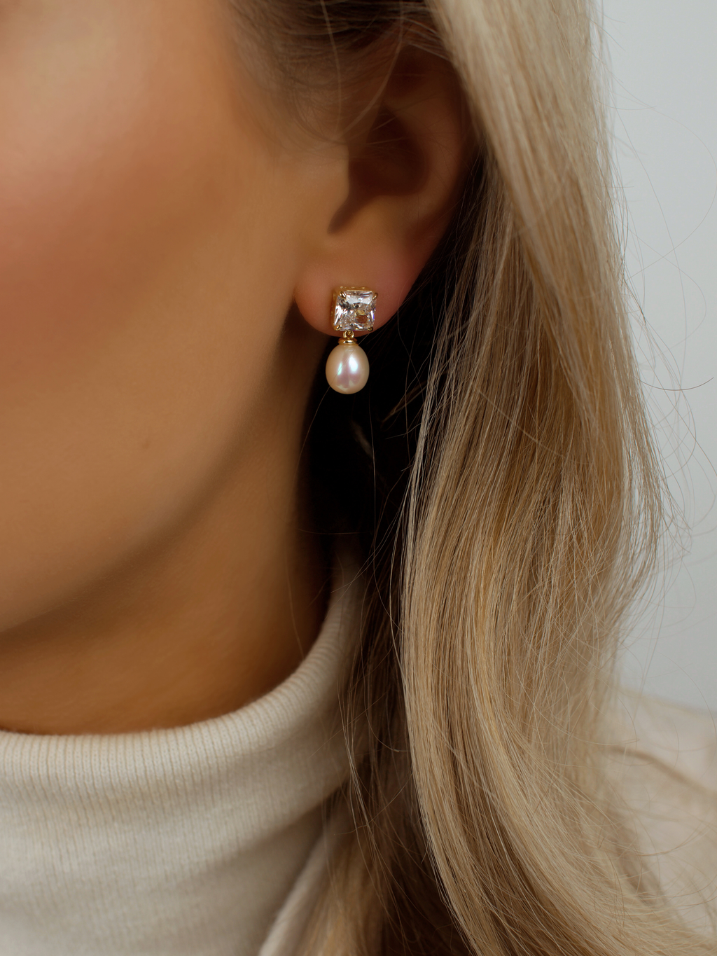Pearla Earrings