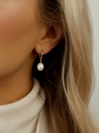 Felicity Freshwater Pearl Earrings