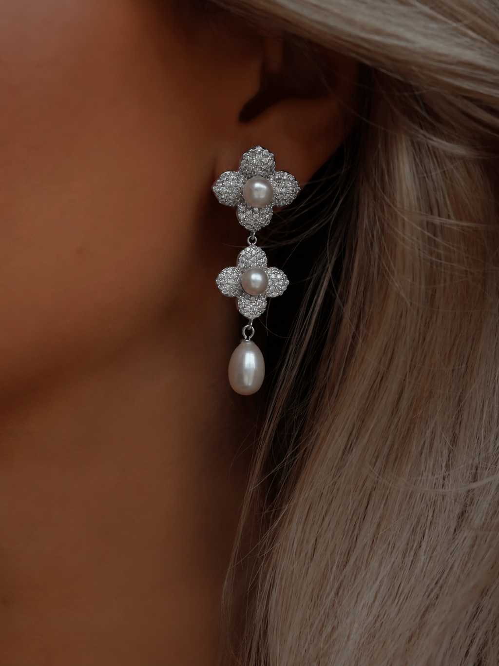 Hydrangea Triple Pearl Earring