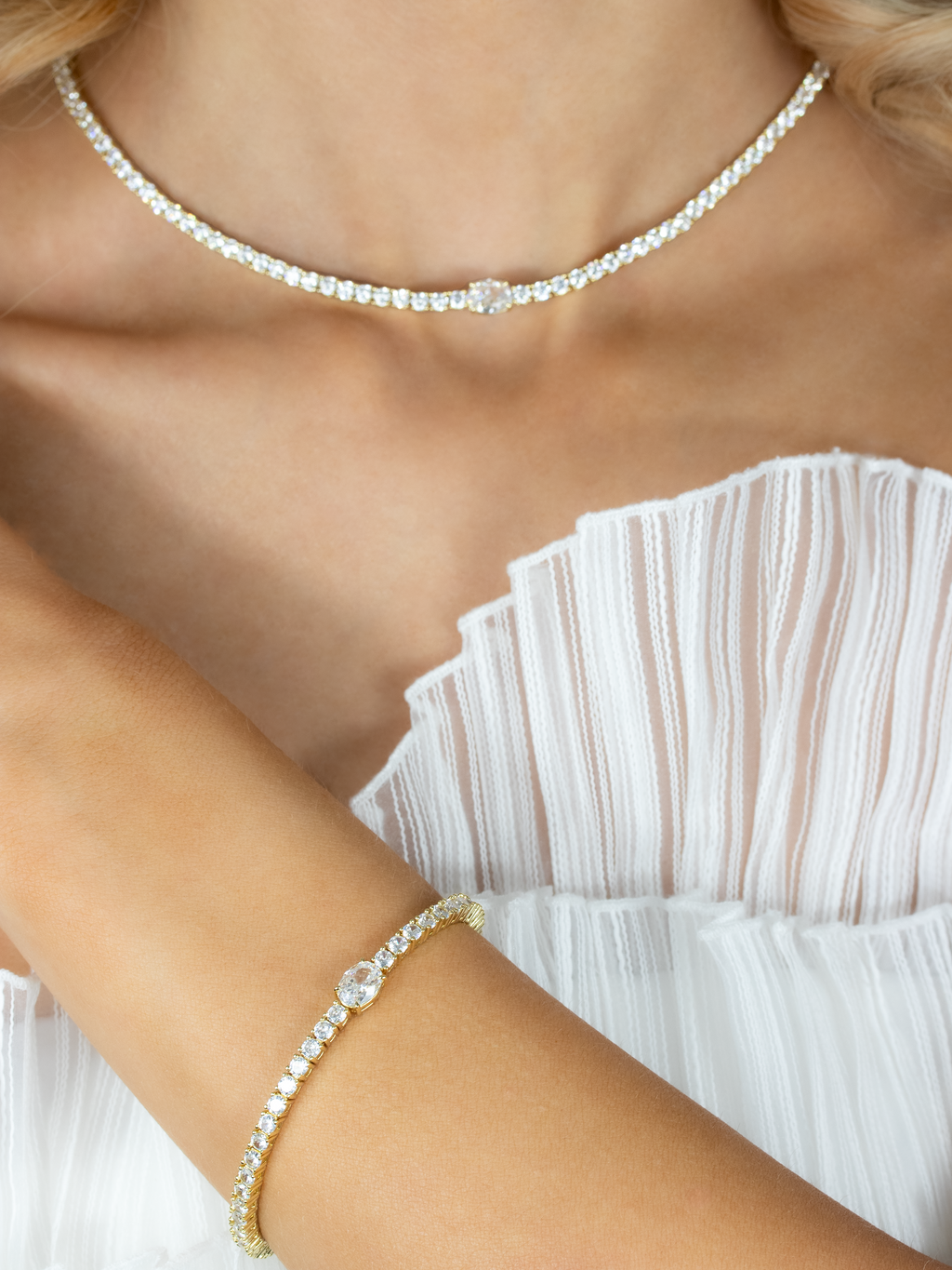 Aurelia Set - Necklace, Earrings & Bracelet