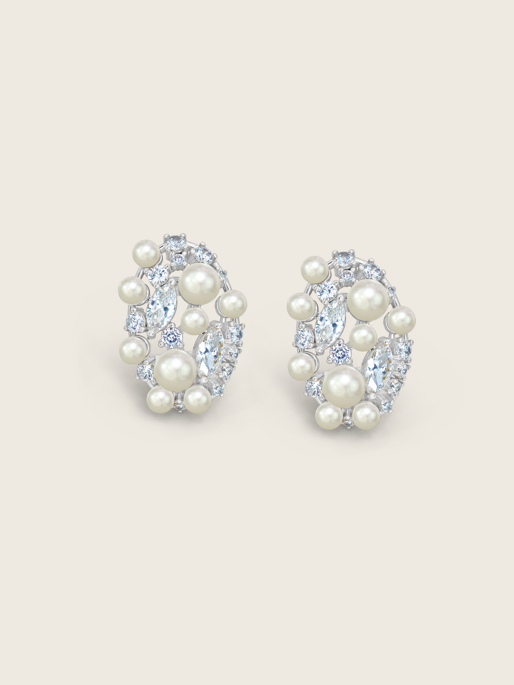 Grace earrings with freshwater pearls and cubic zirconia stones in white gold plating, elegant oval design
