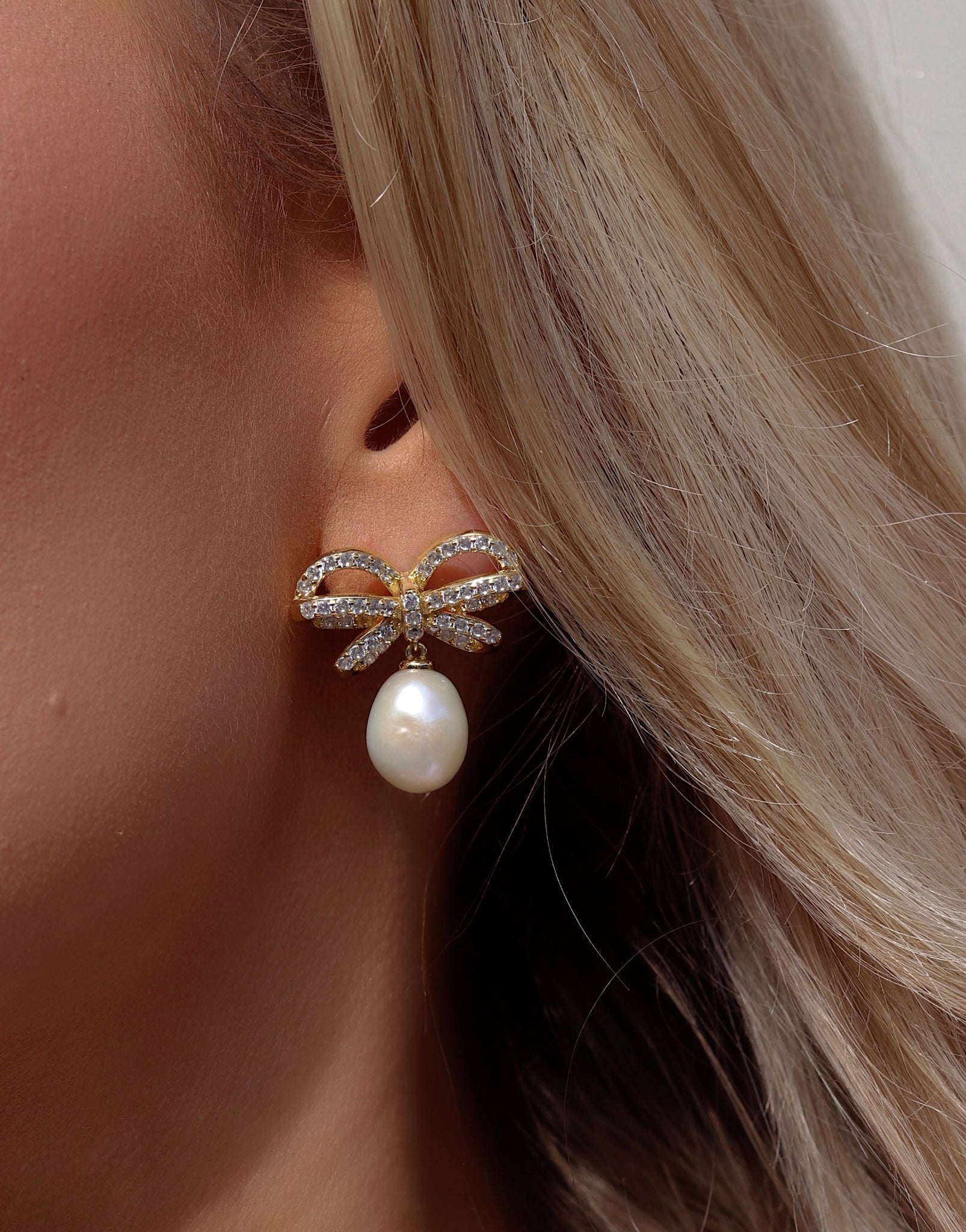 Freshwater pearl bow earrings | Lovett & Co | Lovett & Co