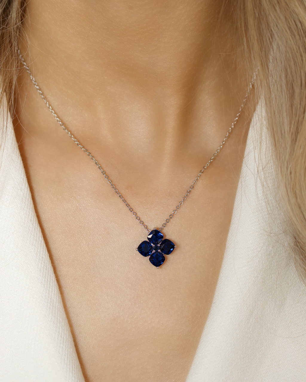 Crystal Hydrangea Necklace - Blueberry