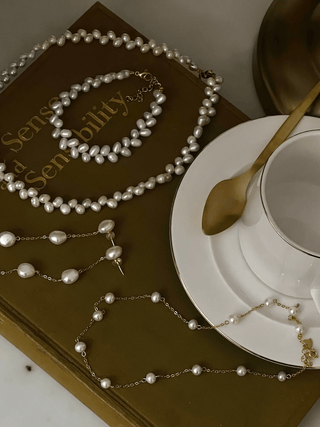 *PRE-ORDER 4 WEEKS* Sophia Mini Freshwater Pearl Choker