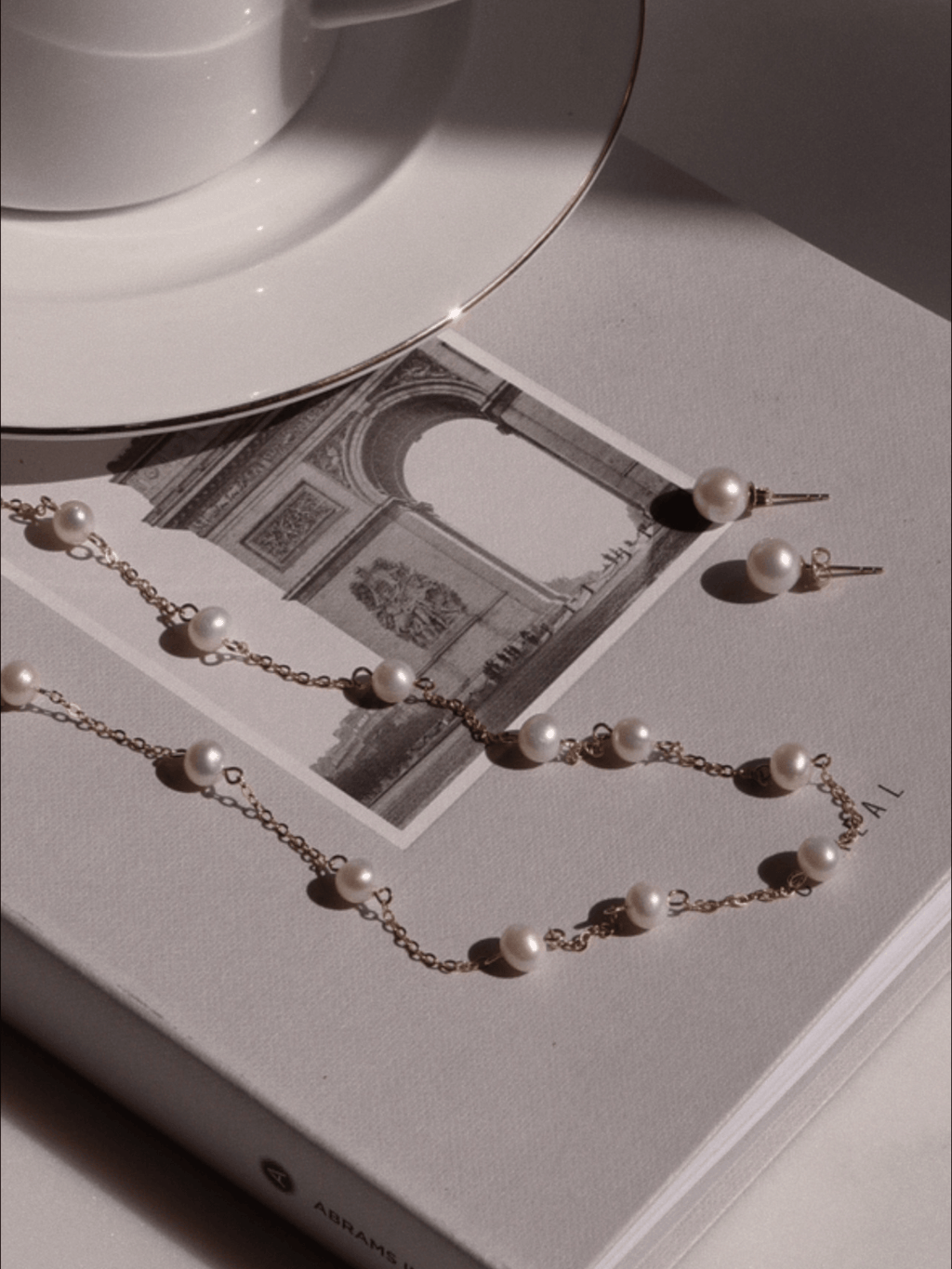 Sophia Mini Freshwater Pearl Choker