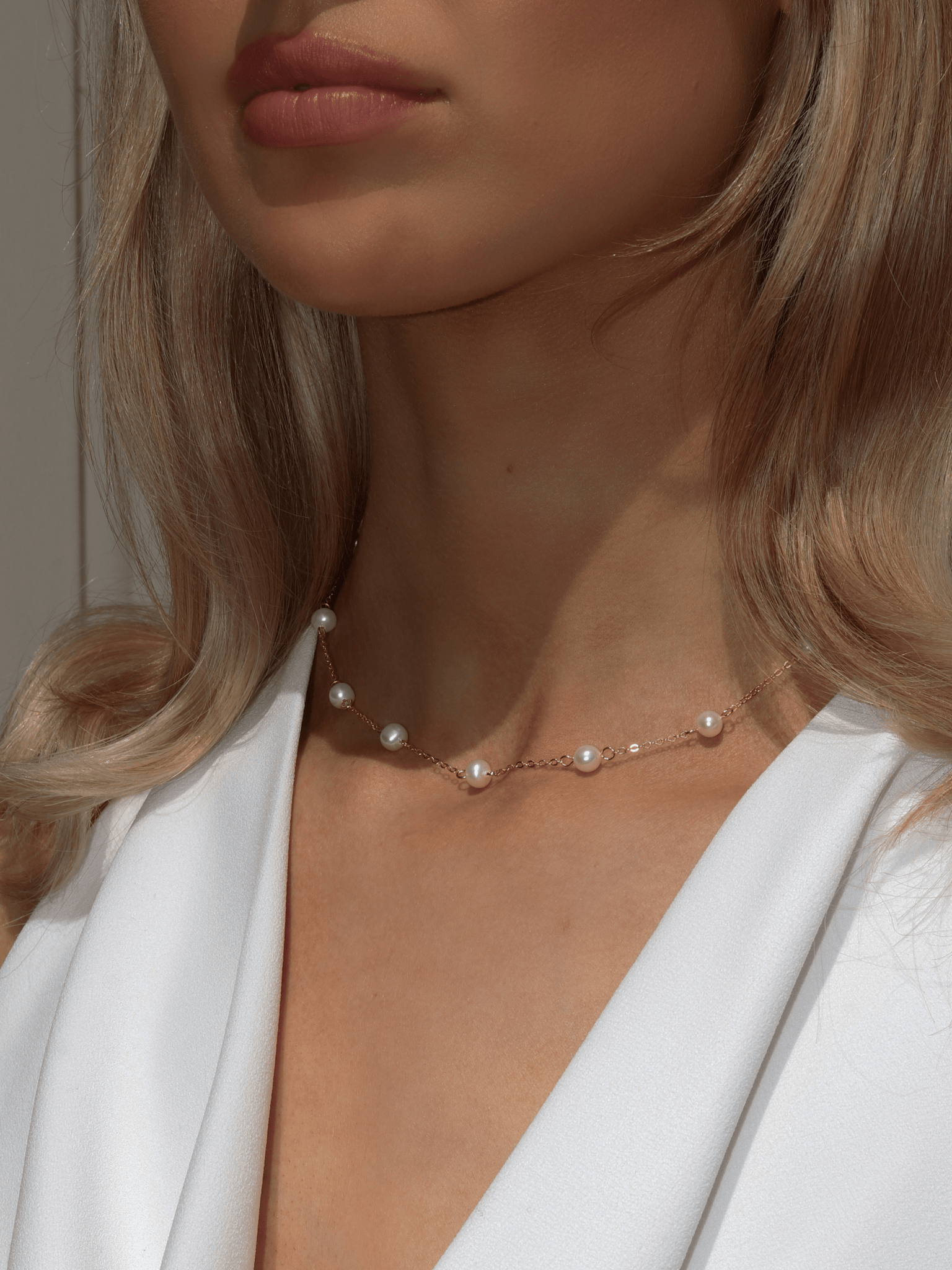 Sophia Mini Freshwater Pearl Choker Gold