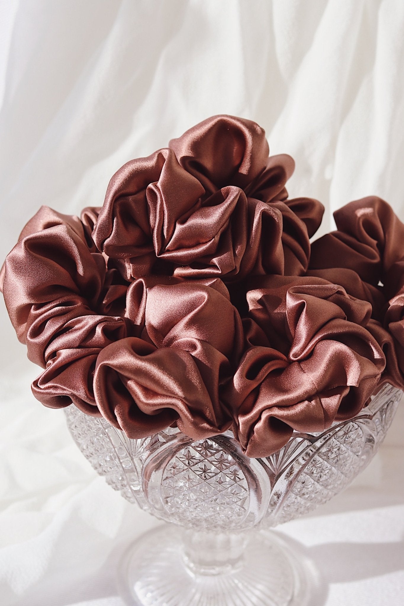 Luxe Pure Silk Hair Scrunchie - Noisette